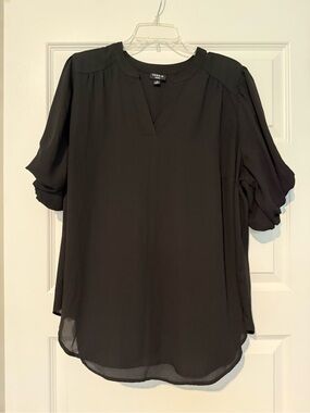 torrid Black V-Neck Puff Sleeve Blouse
